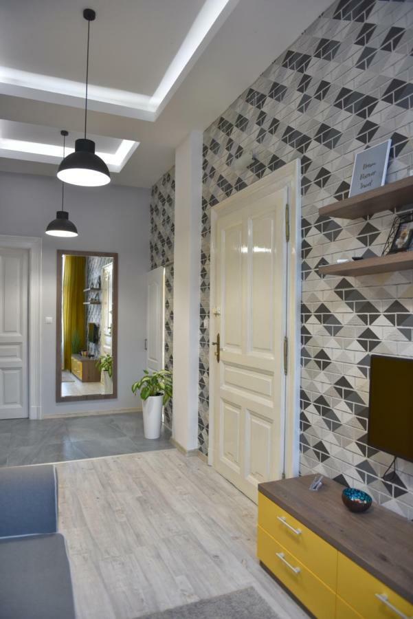 Zen Apartments Oradea Exterior photo